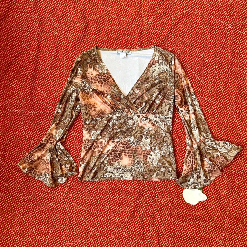 Vintage Self Esteem Vintage Y2K Floral Print Bell Sleeve Top Small Brand new